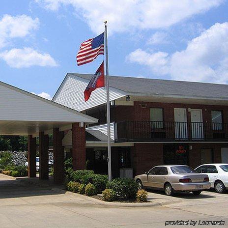Sheridan America'S Best Value Inn & Suites מראה חיצוני תמונה