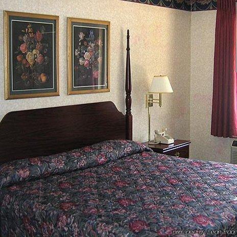 Sheridan America'S Best Value Inn & Suites חדר תמונה