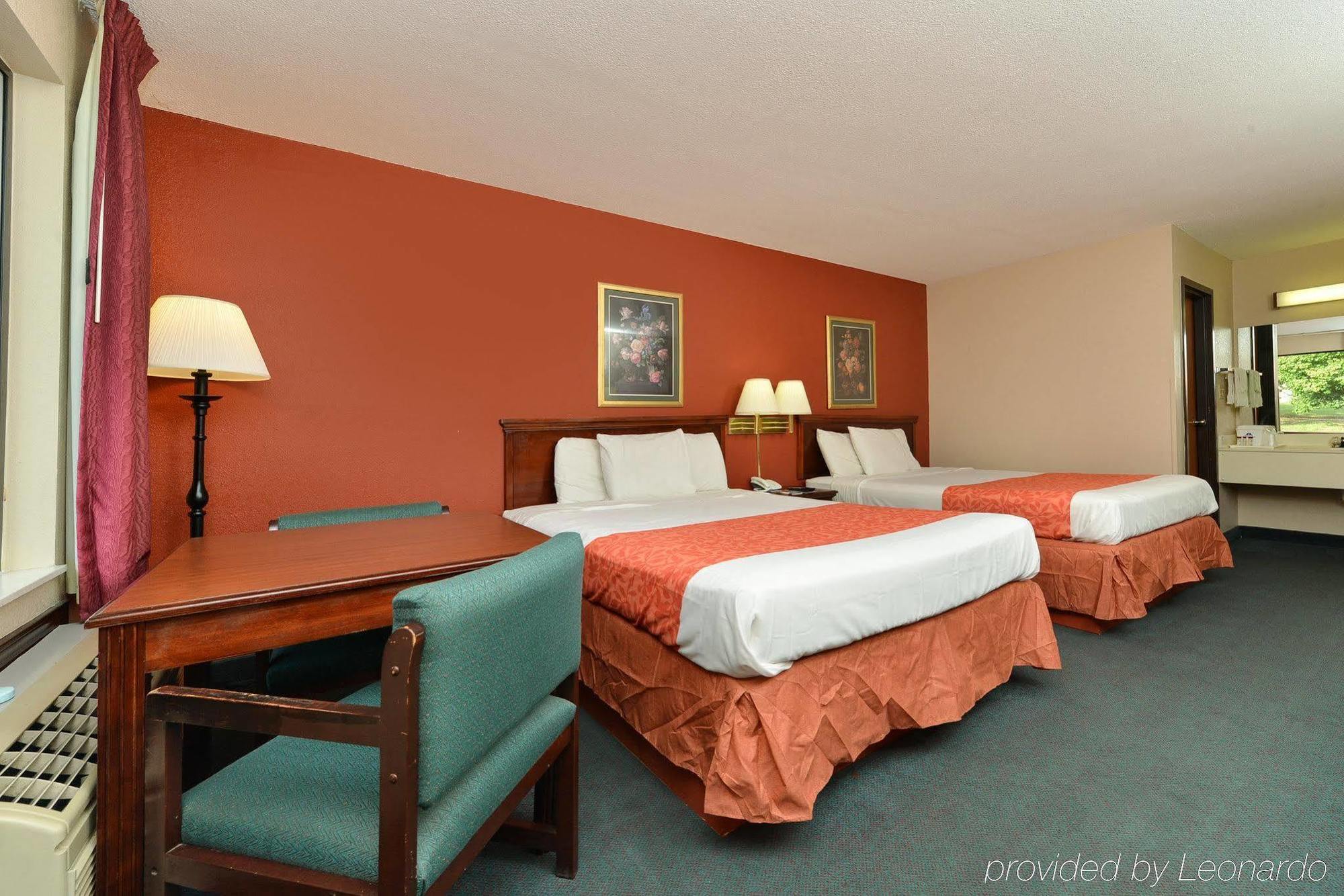 Sheridan America'S Best Value Inn & Suites מראה חיצוני תמונה