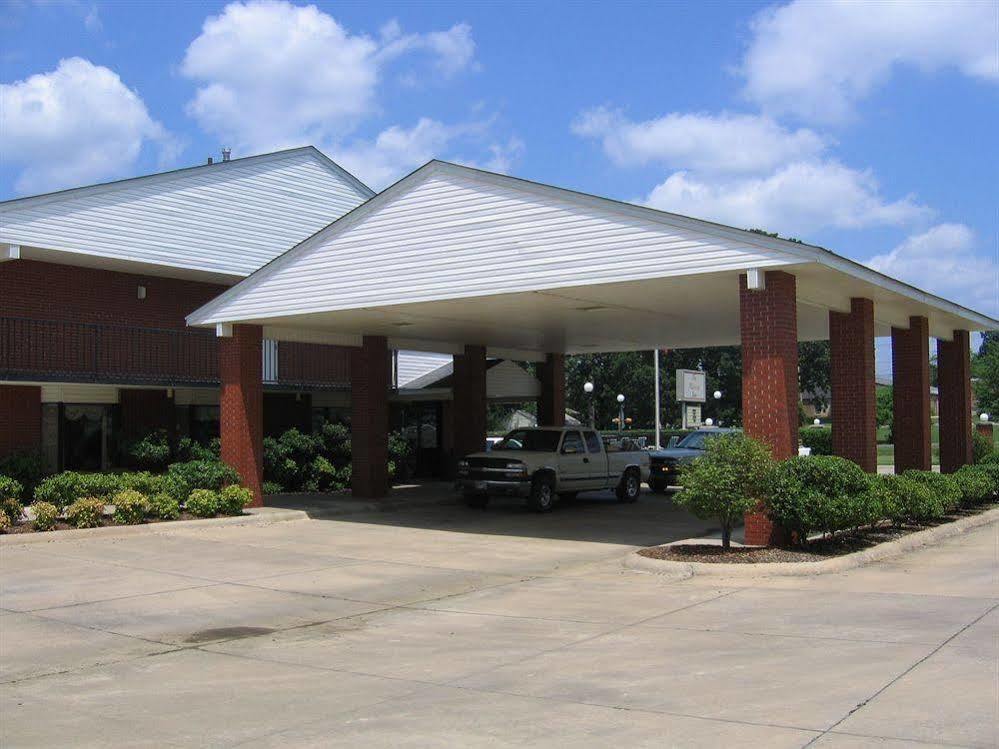 Sheridan America'S Best Value Inn & Suites מראה חיצוני תמונה